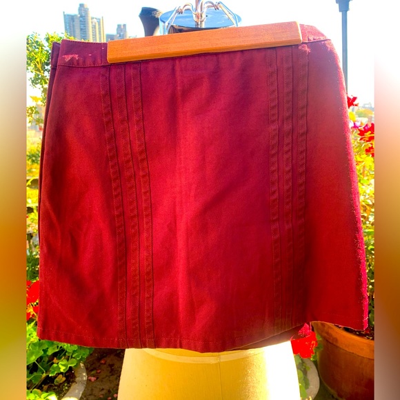 NWOT Women IVY PARK for ADIDAS MINI SIDE BUTTON TENNIS SKIRT - Picture 2 of 5